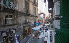 Dante Square